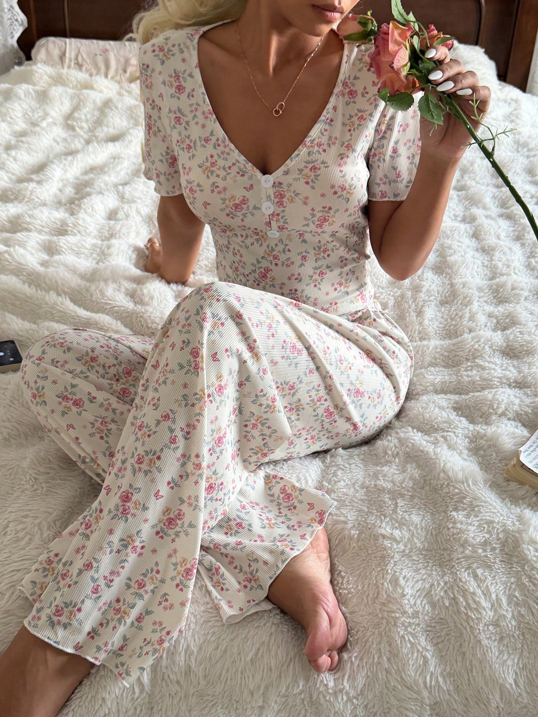 Pijama SHEIN, mix culori
