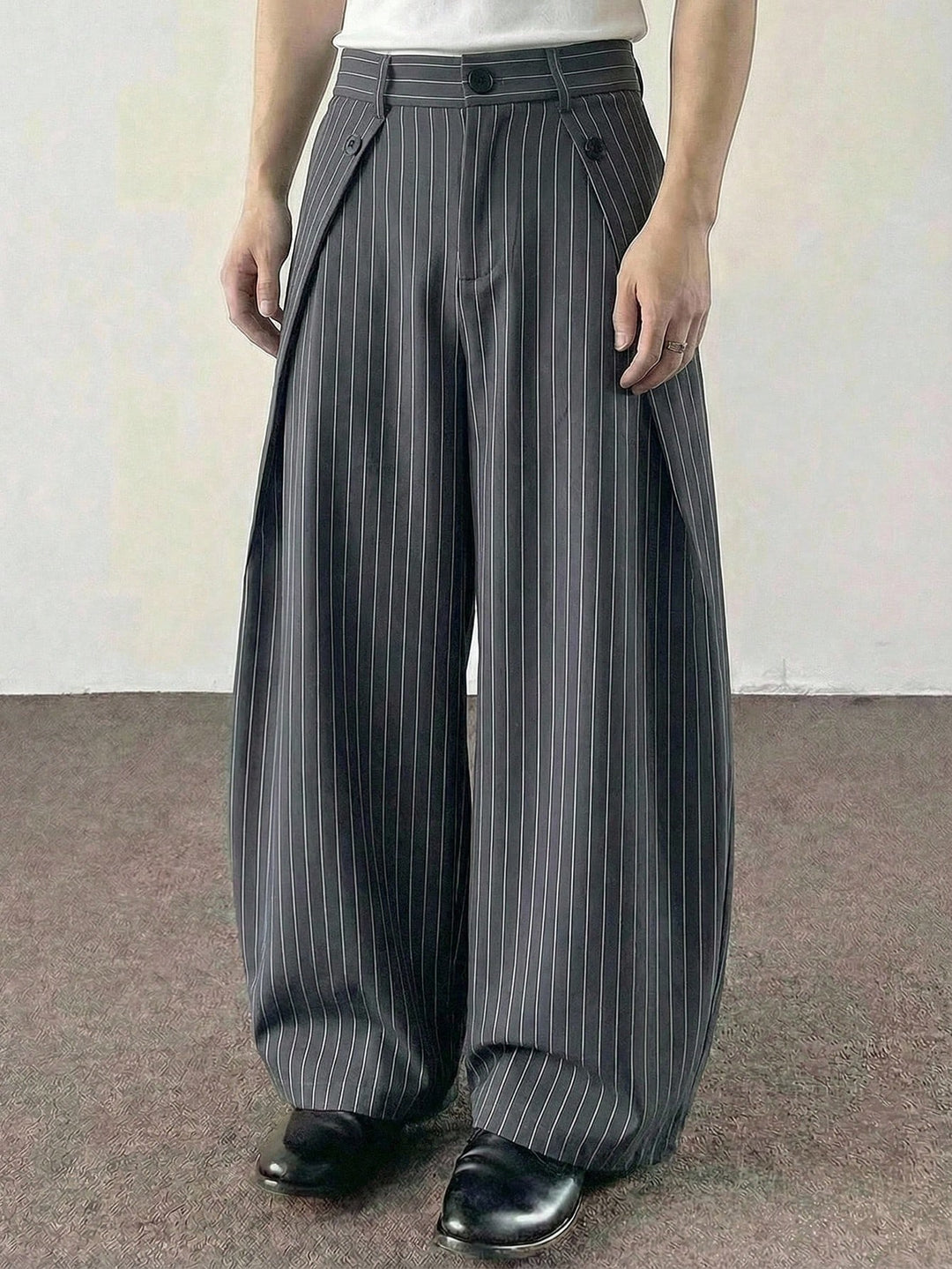 Pantalon SHEIN, gri