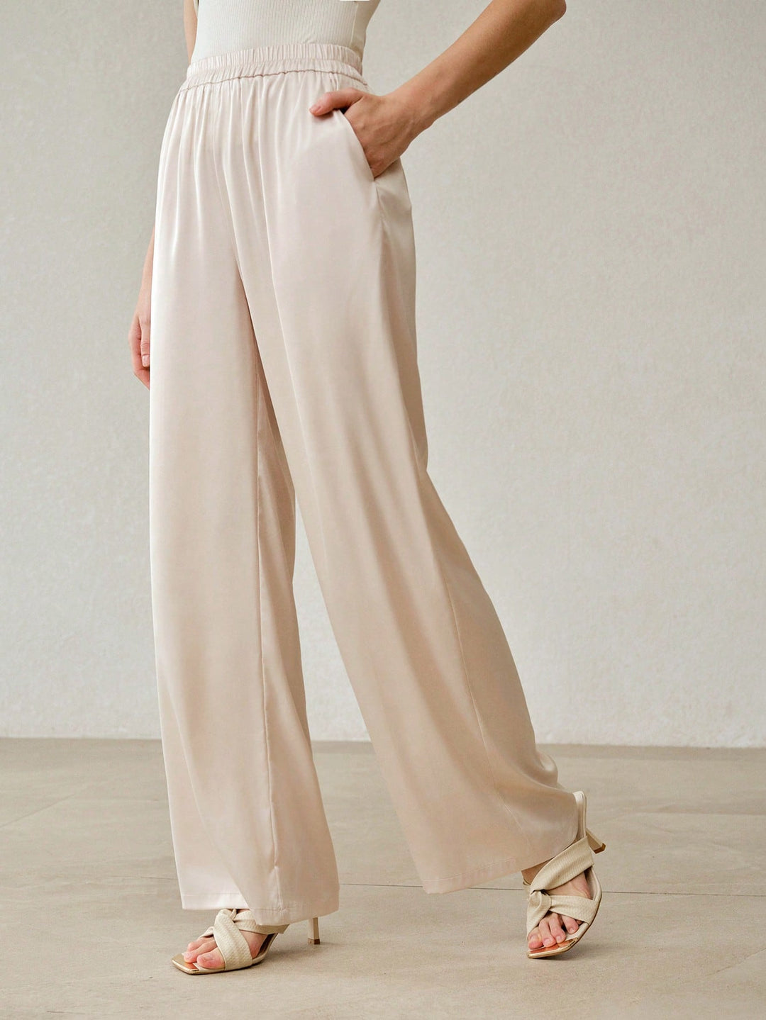 Pantaloni SHEIN