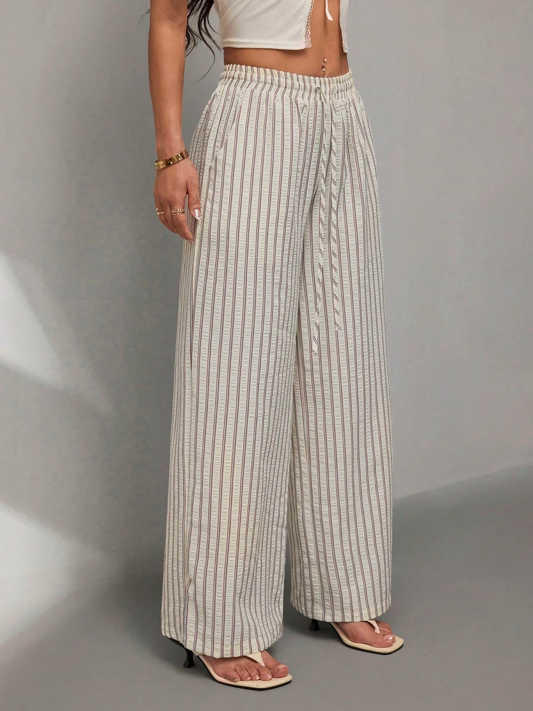 Pantaloni SHEIN, mix culori