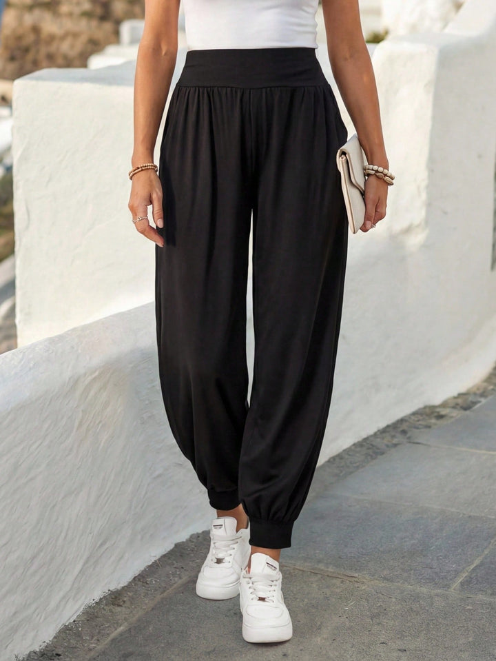 Pantaloni SHEIN, negru