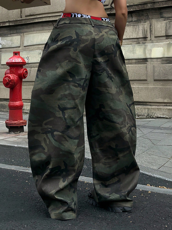 Pantaloni SHEIN, kaki