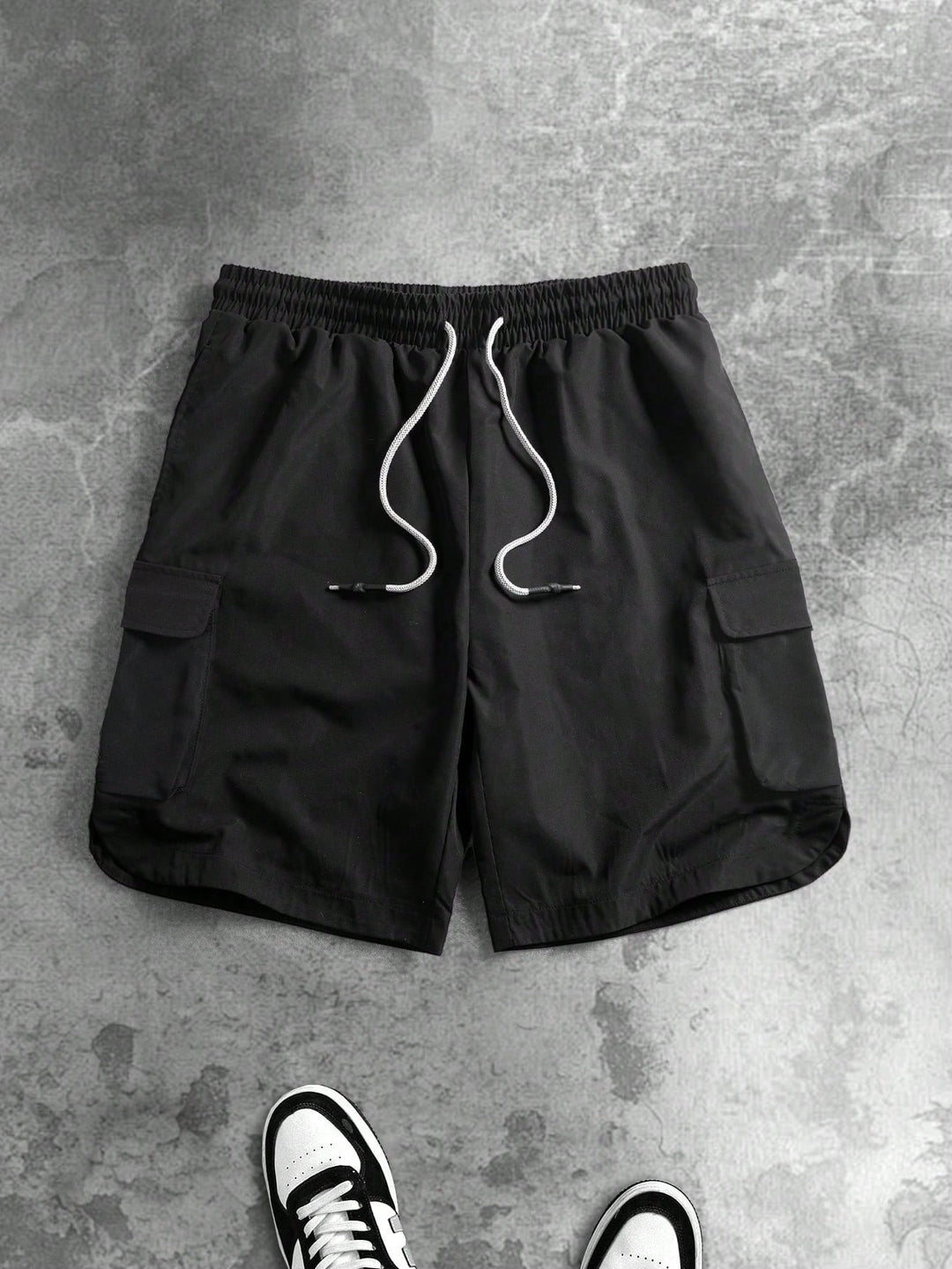 Pantaloni scurți SHEIN, negru