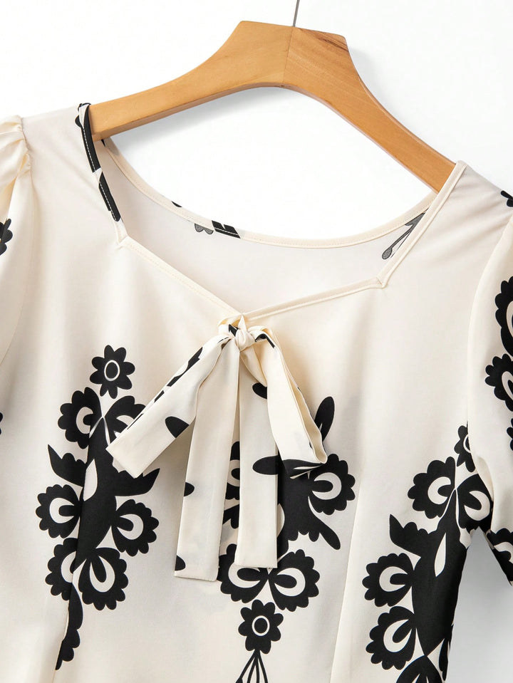 Rochie scurtă SHEIN, bej