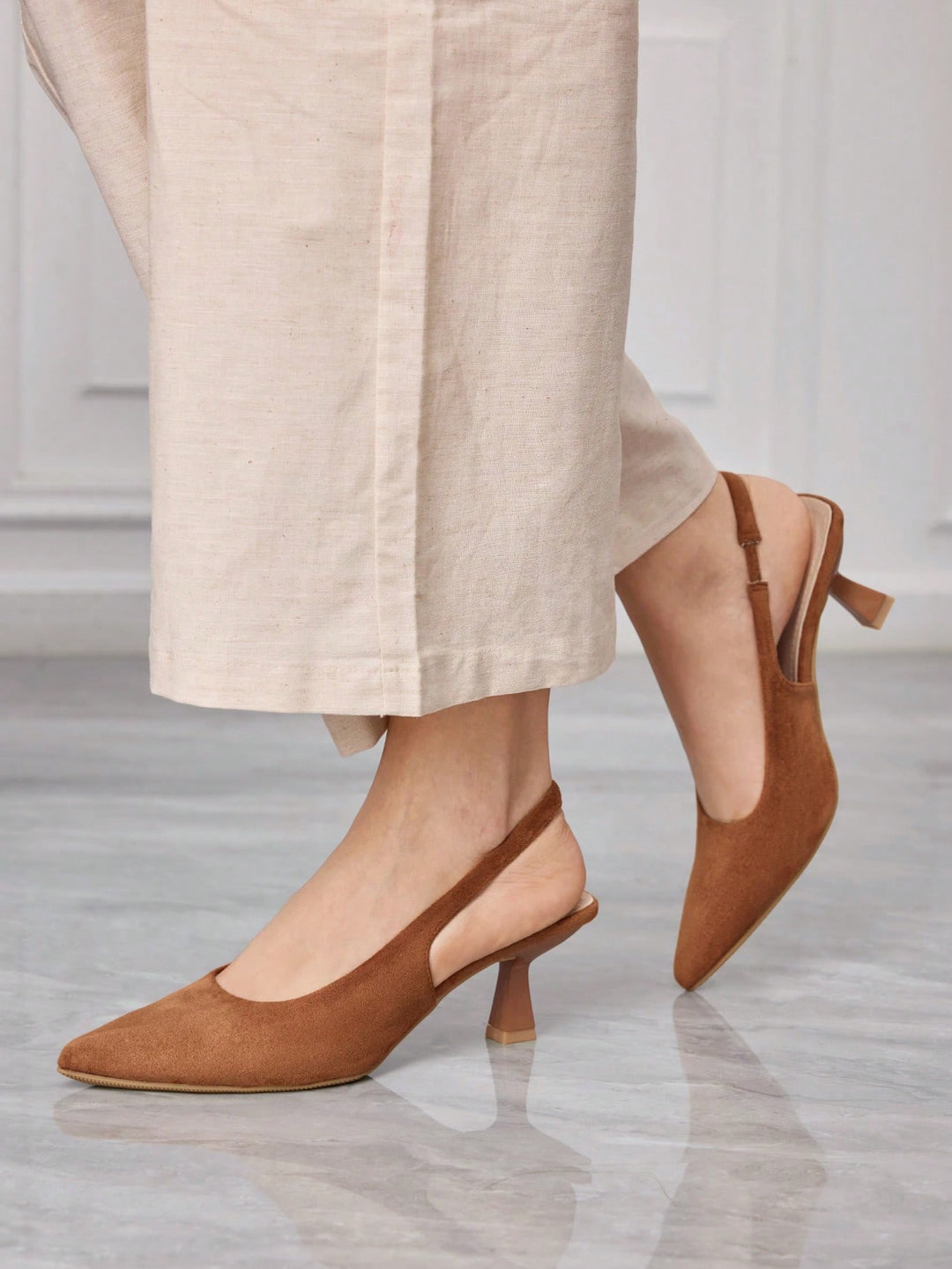 Pantofi cu toc SHEIN, maro