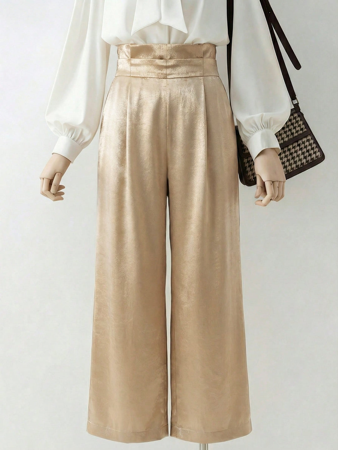 Pantaloni SHEIN, auriu