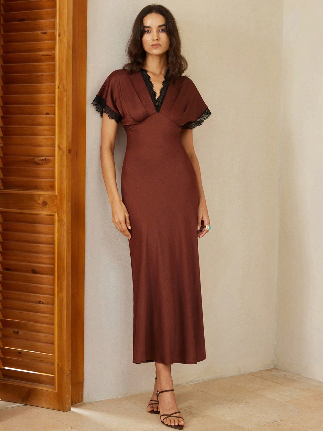 Rochie maxi SHEIN, maro
