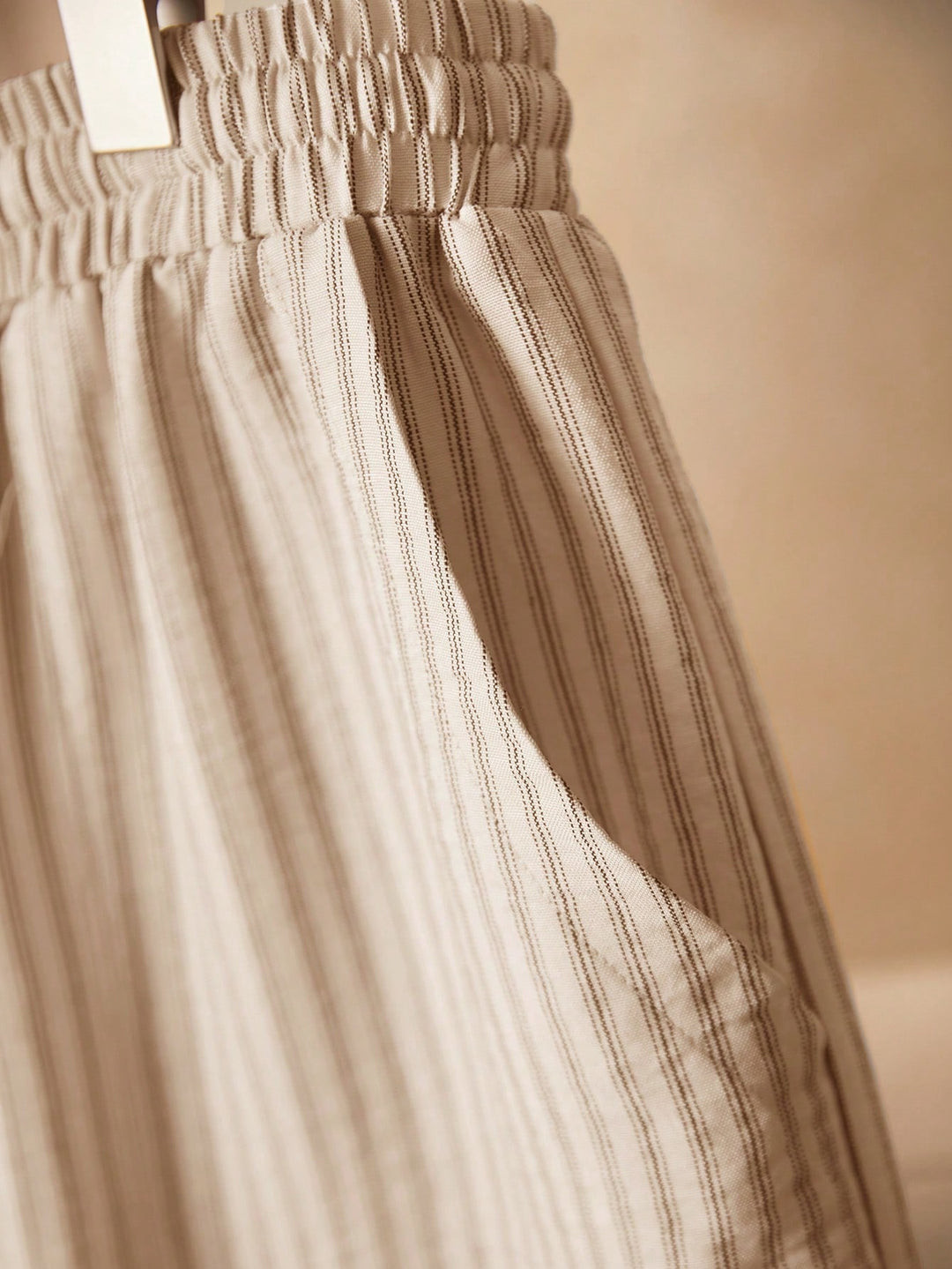 Pantaloni SHEIN, bej