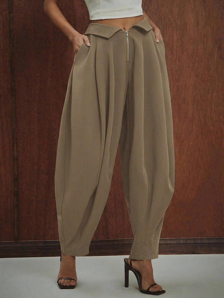 Pantaloni SHEIN, kaki