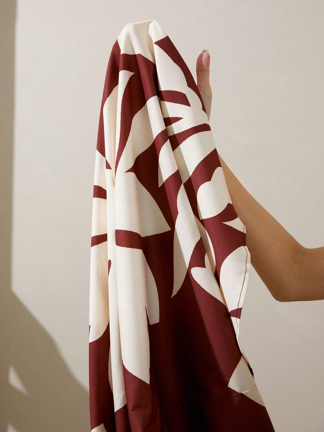 Rochie SHEIN, maro