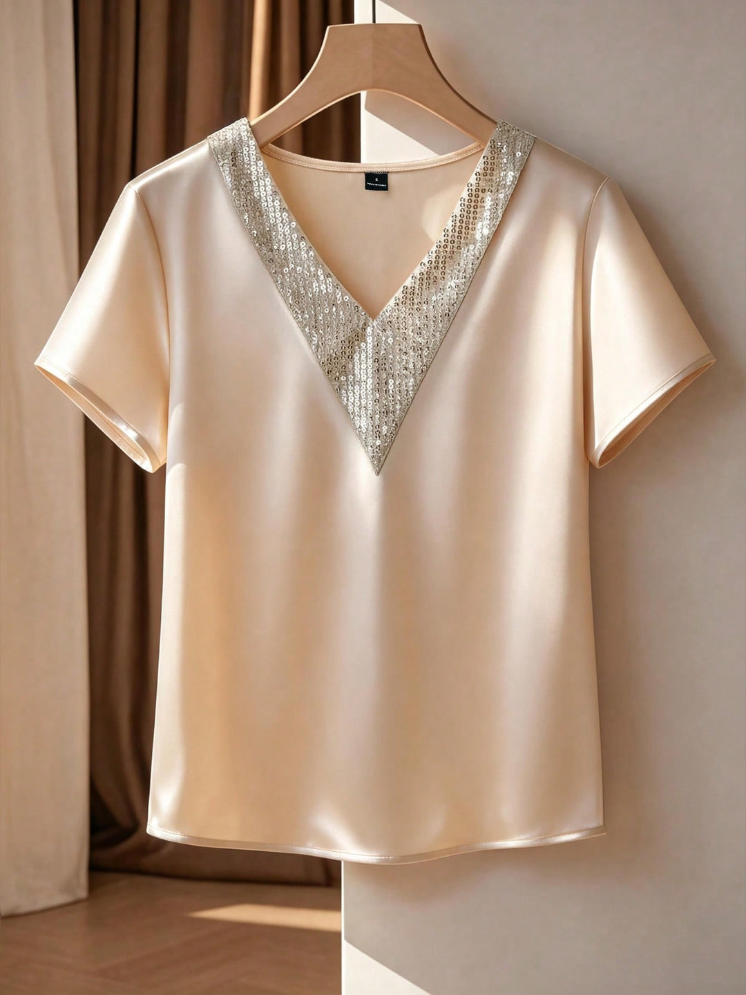 Bluza satin cu paiete SHEIN, bej