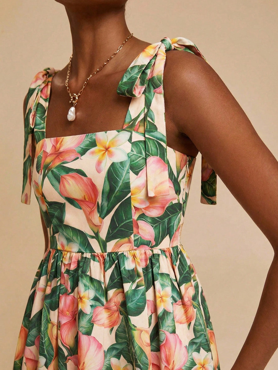 Rochie mini SHEIN, bej
