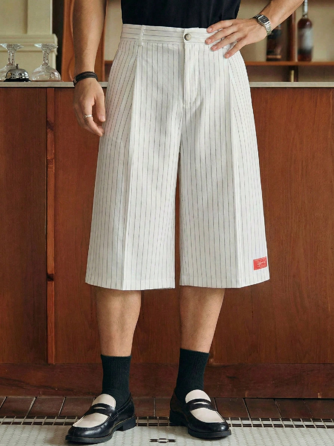 Pantaloni scurți SHEIN, negru