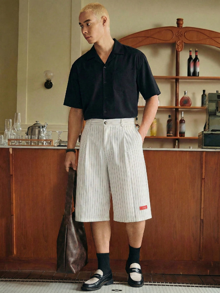Pantaloni scurți SHEIN, negru