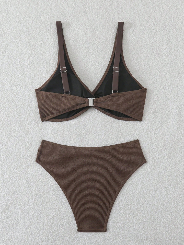 Set bikini SHEIN, maro