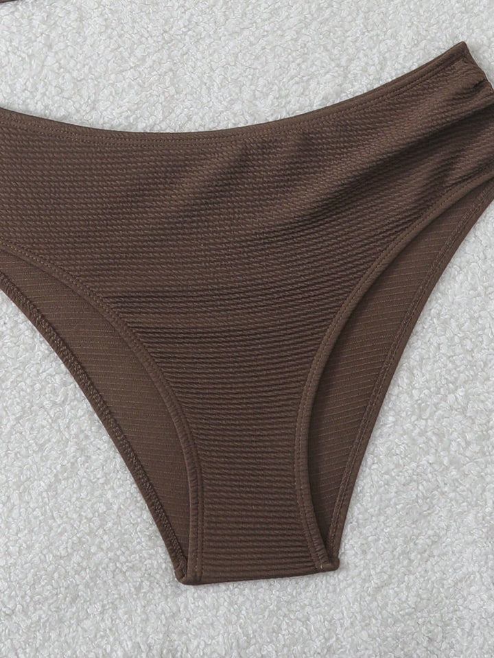 Set bikini SHEIN, maro