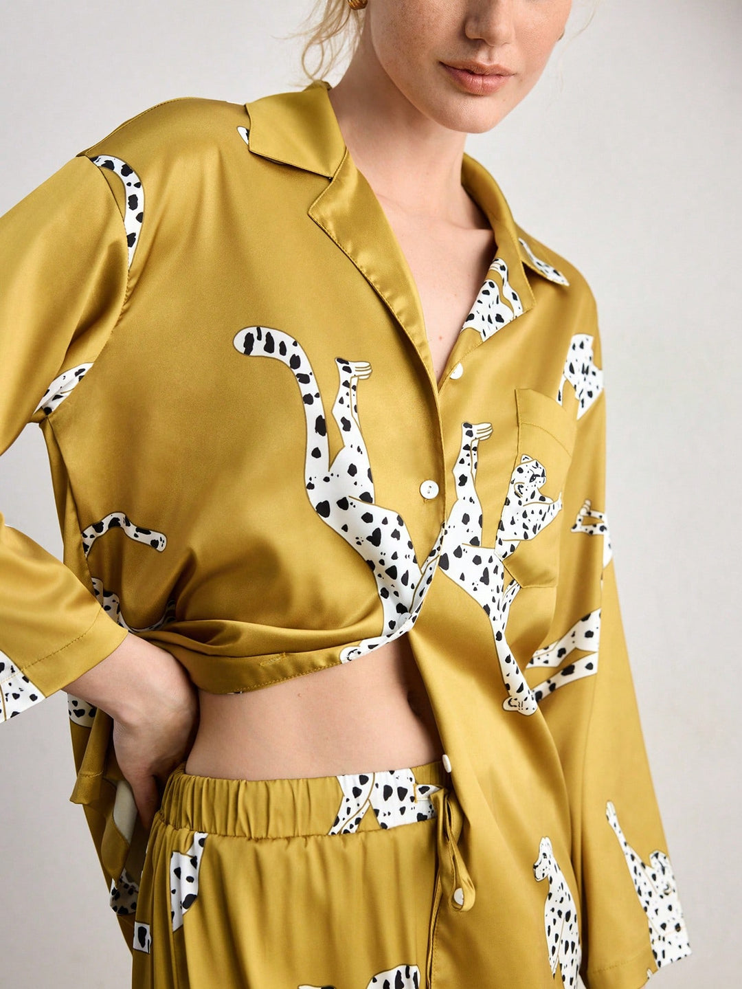 Compleu pijamale SHEIN, galben