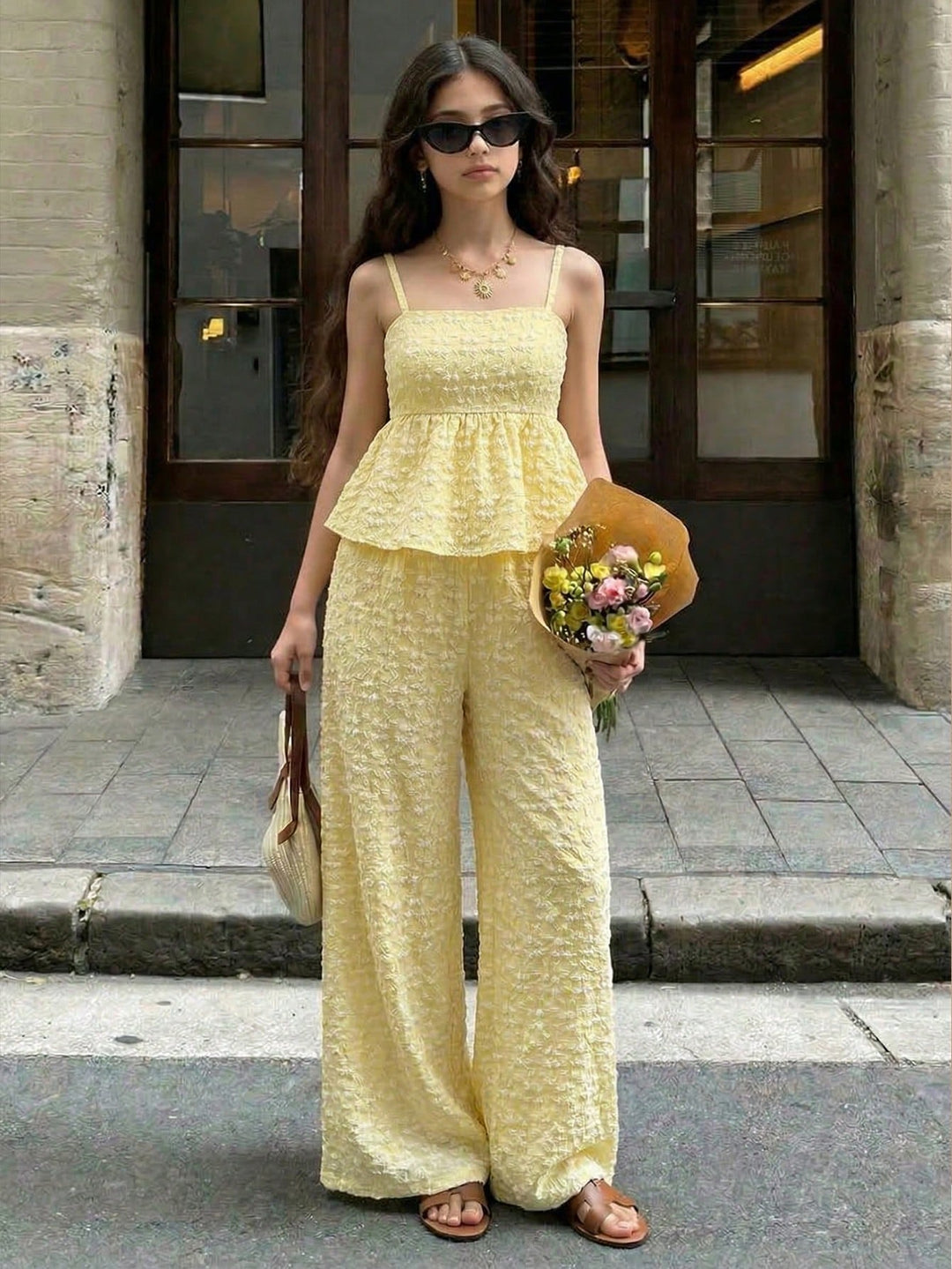 Set de maiou și pantaloni SHEIN, galben