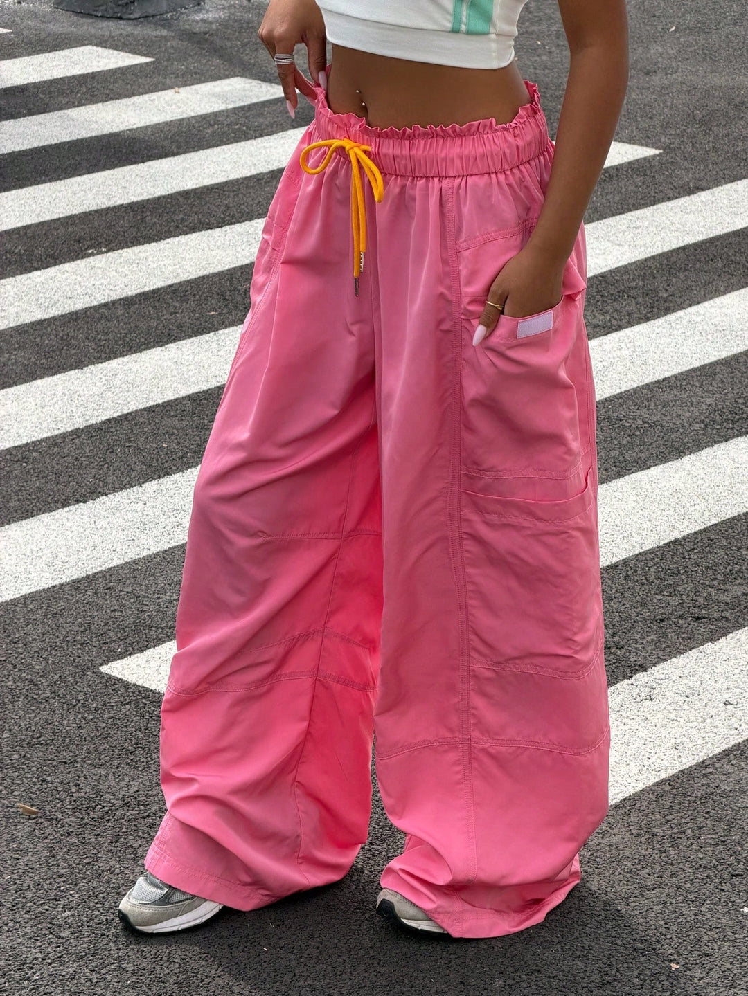 Pantaloni SHEIN, roz