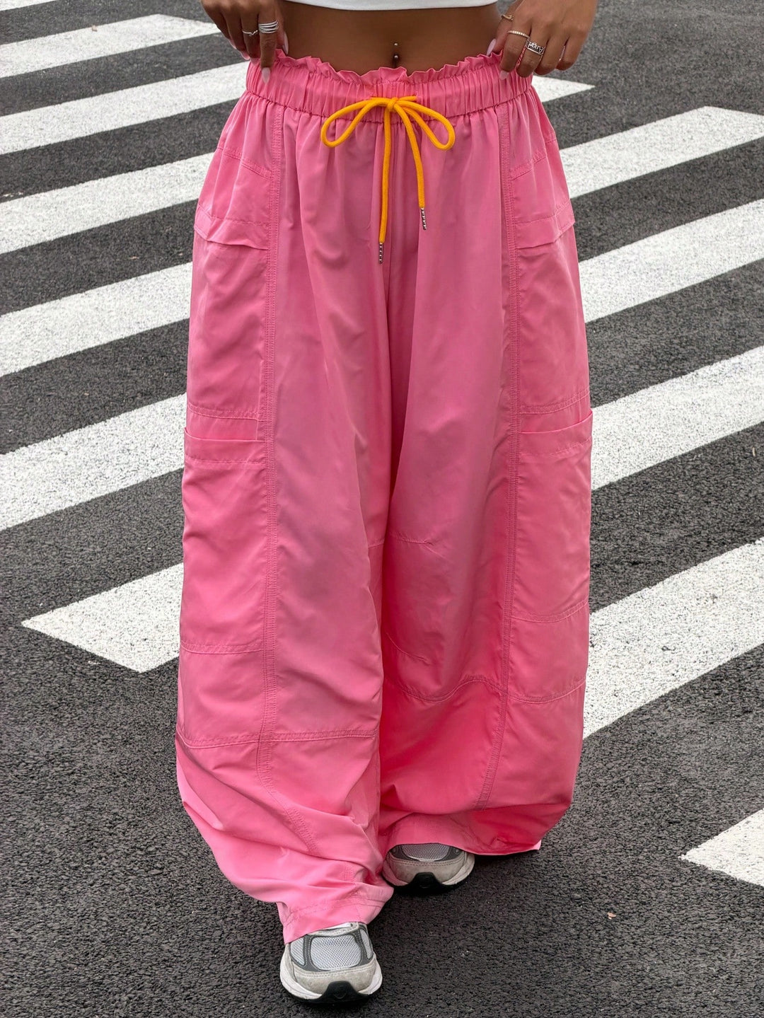Pantaloni SHEIN, roz