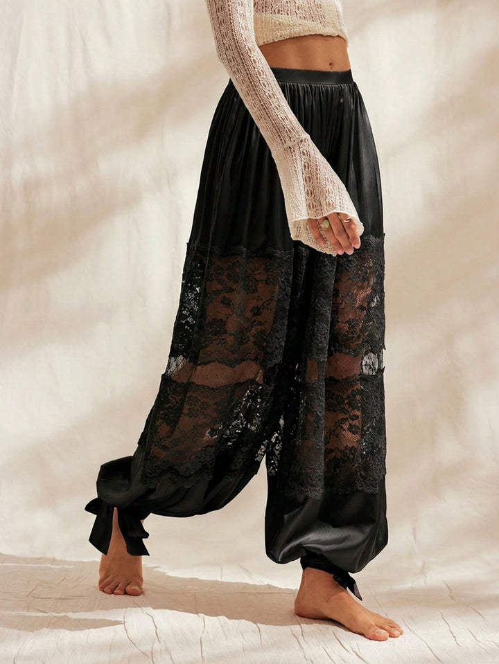 Pantaloni SHEIN, negru