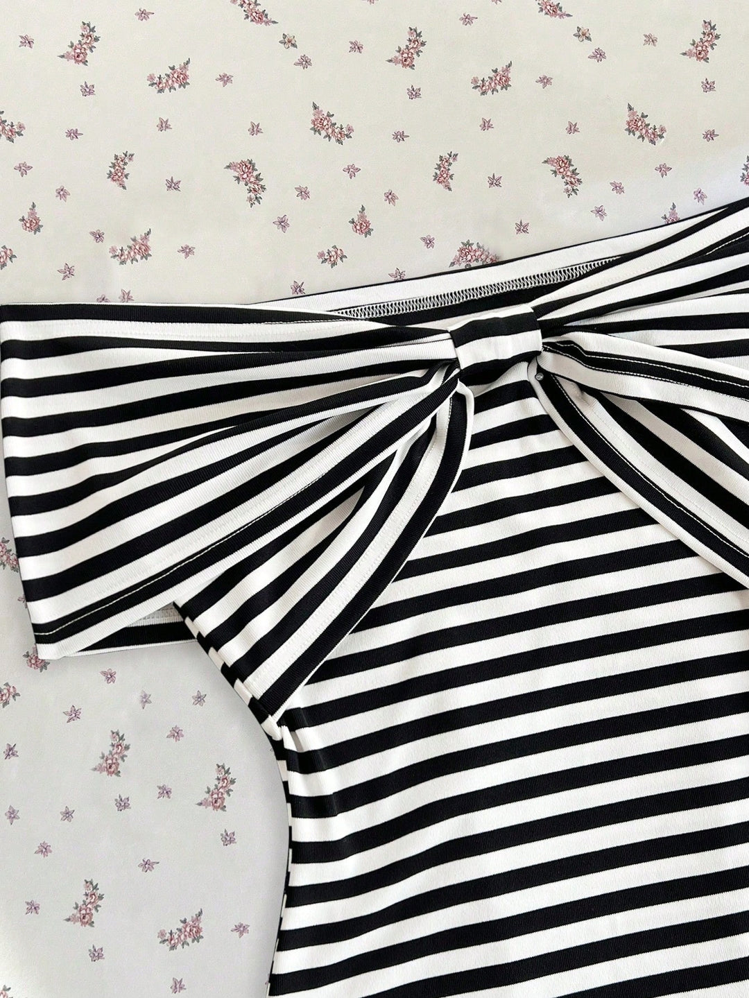 Tricou SHEIN, mix culori