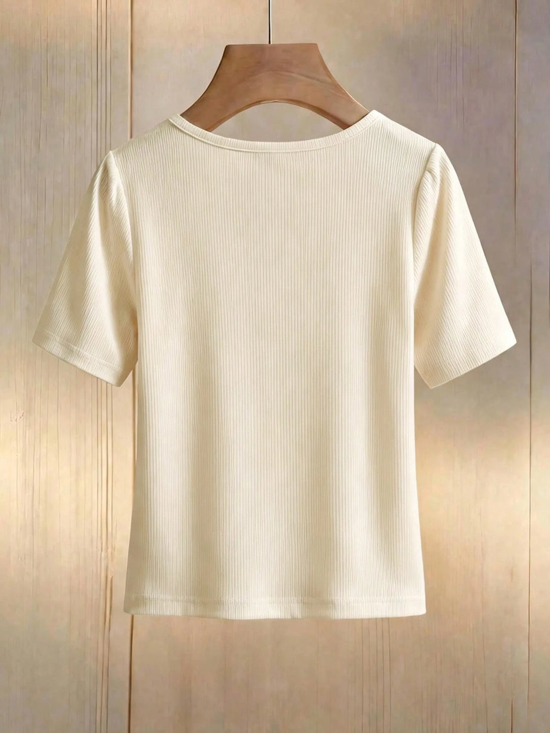 Tricou SHEIN, crem