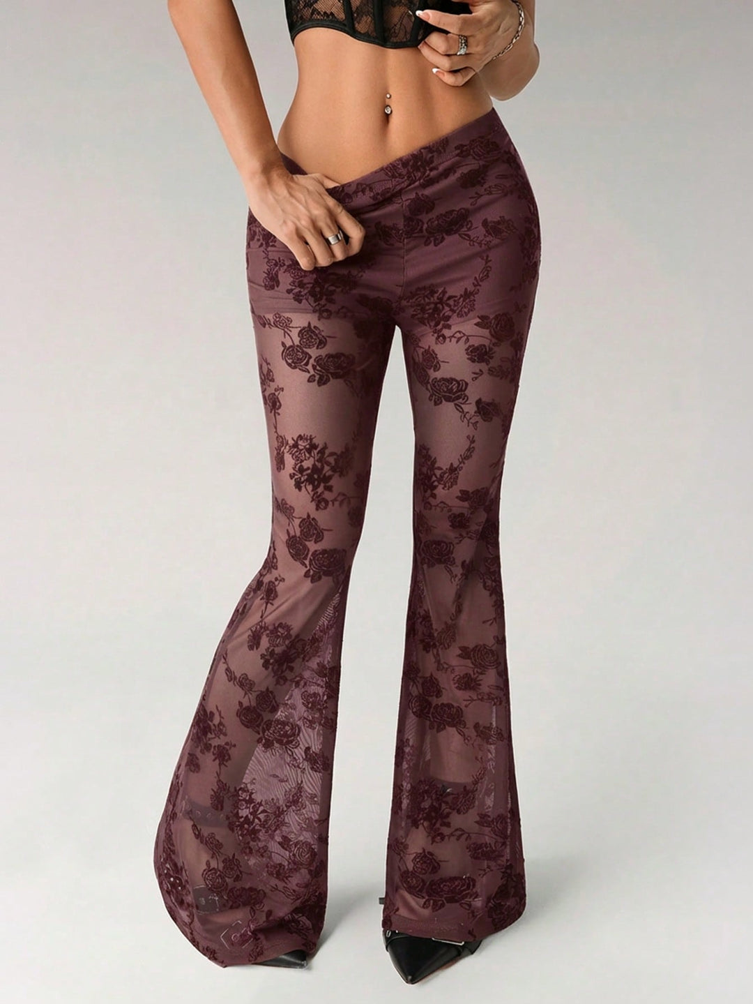 Pantaloni SHEIN, vișiniu