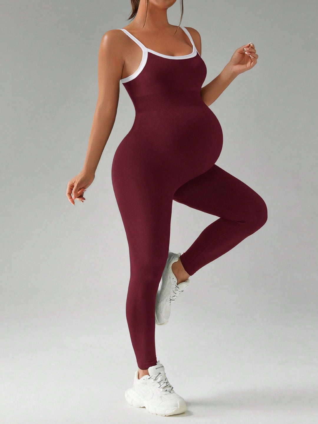 Set de pantaloni cu tricou tip cămașă SHEIN, vișiniu