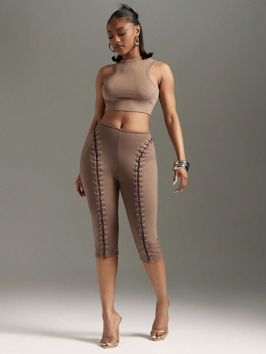 Pantaloni SHEIN, maro