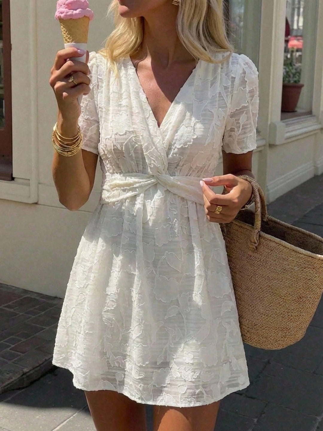Rochie scurtă SHEIN, bej