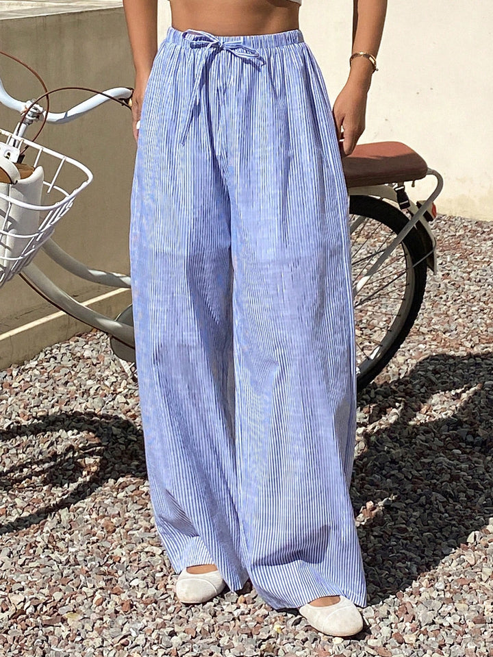 Pantaloni SHEIN, albastru