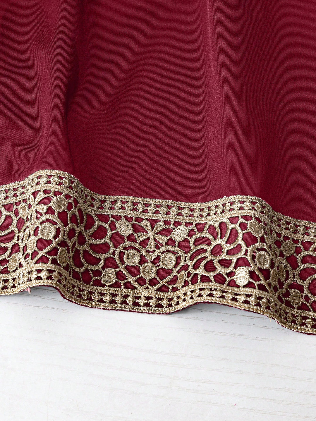 Tricou SHEIN, vișiniu