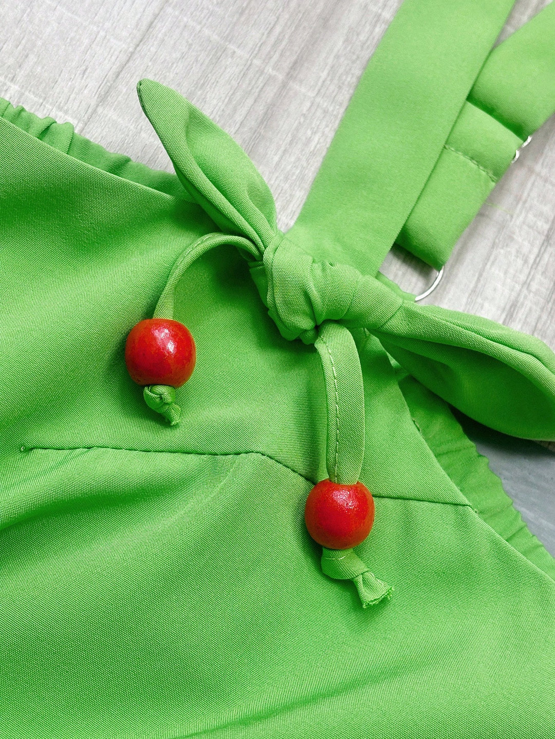 Maiou SHEIN, verde