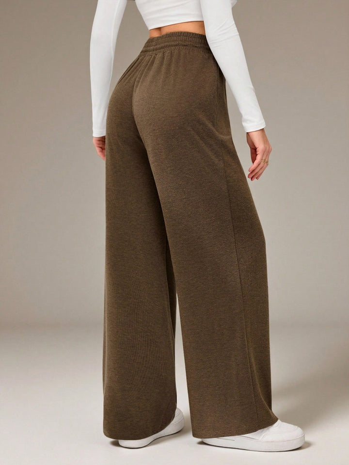 Pantaloni SHEIN, maro