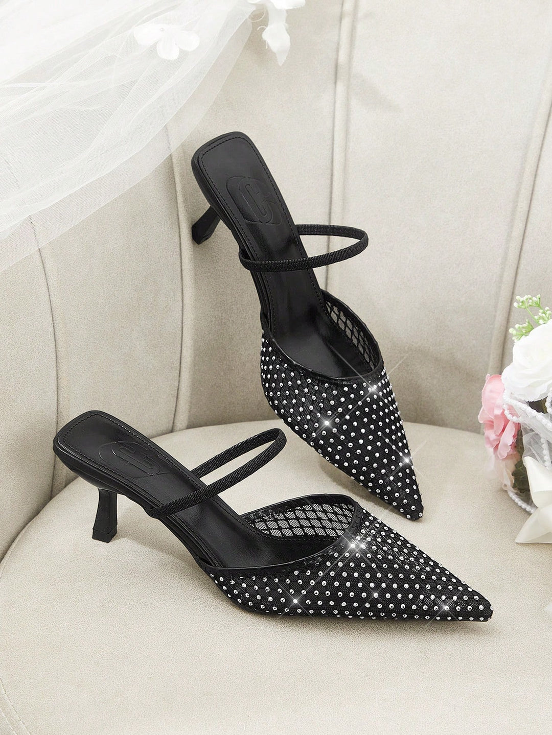 Pantofi cu toc SHEIN, negru