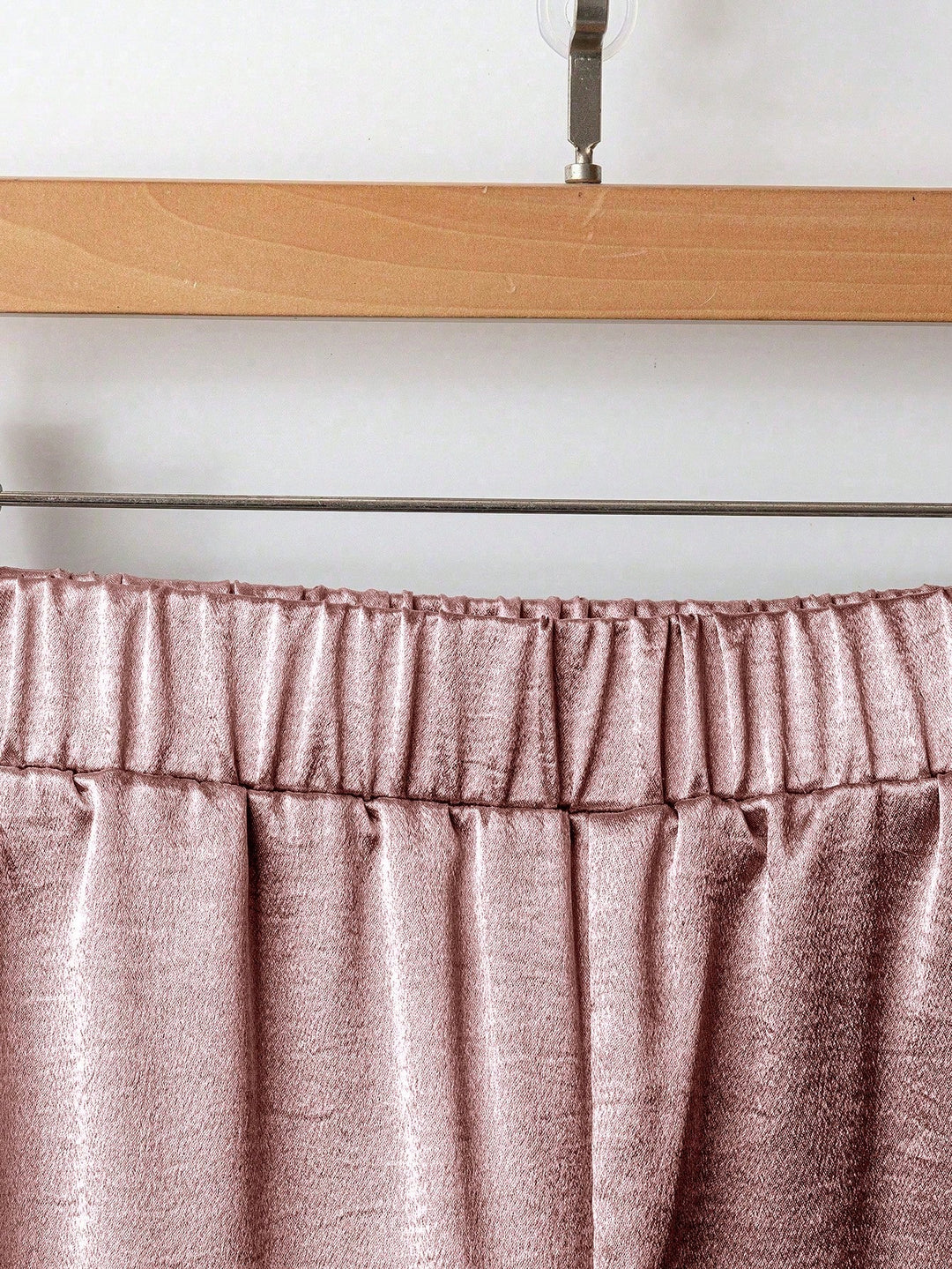 Pantaloni SHEIN, roz