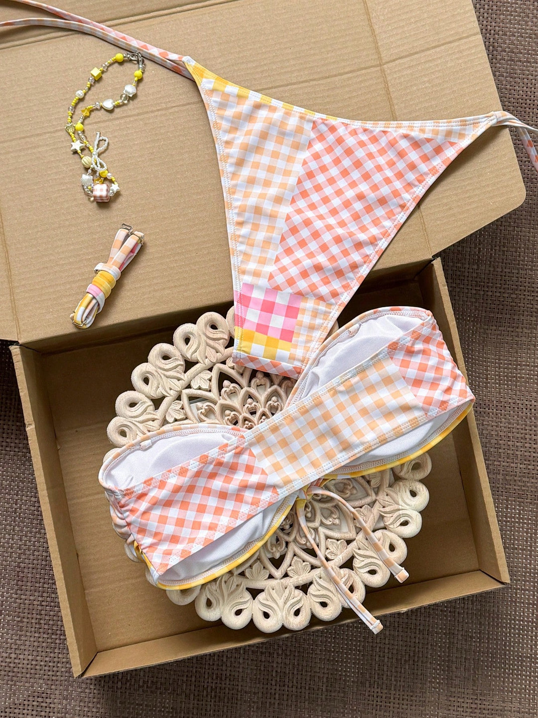 Set bikini SHEIN, mix culori