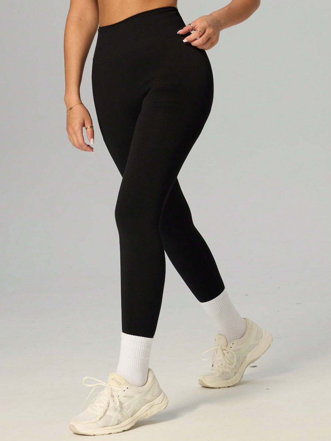 Pantaloni SHEIN, negru