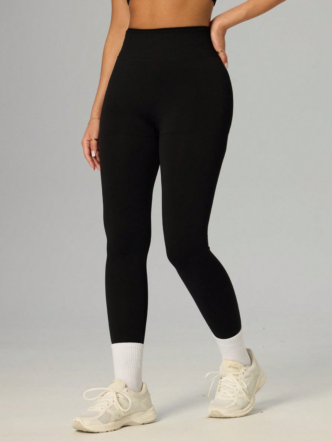 Pantaloni SHEIN, negru