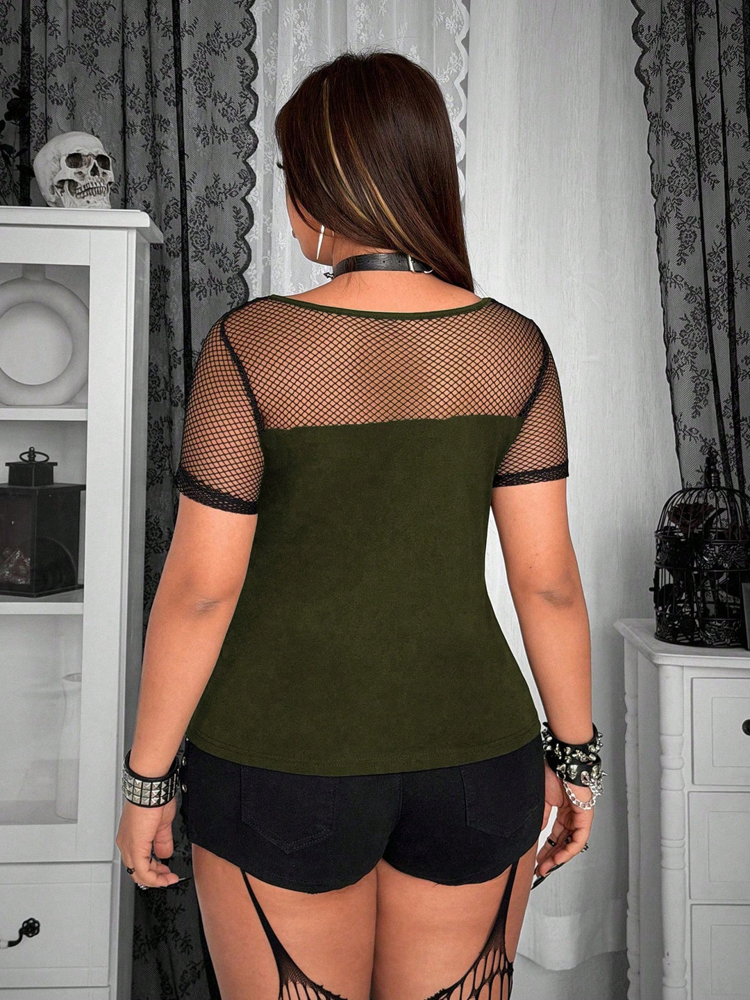Tricou SHEIN, kaki