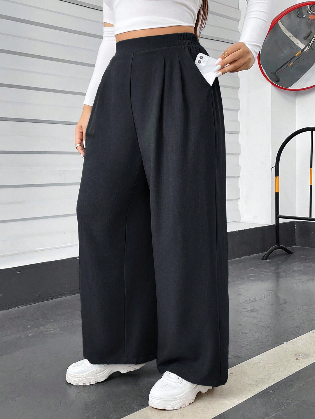 Pantaloni SHEIN, albastru