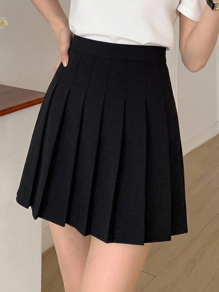 Pantaloni scurți SHEIN, negru