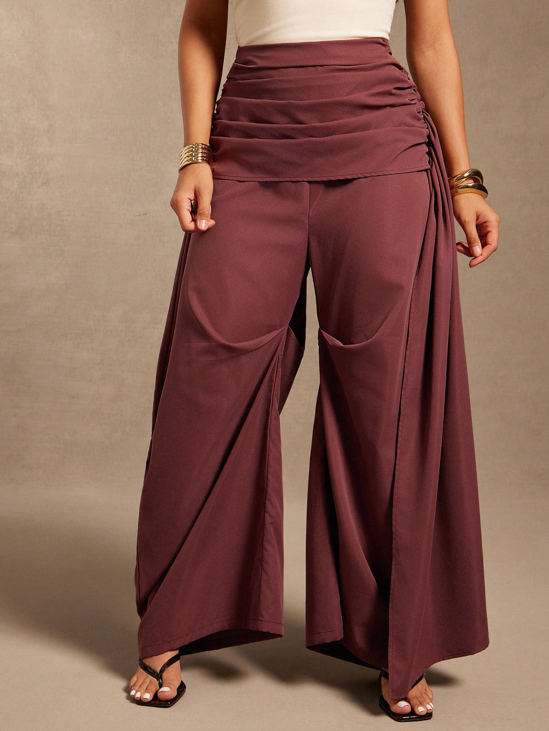 Pantaloni SHEIN, maro
