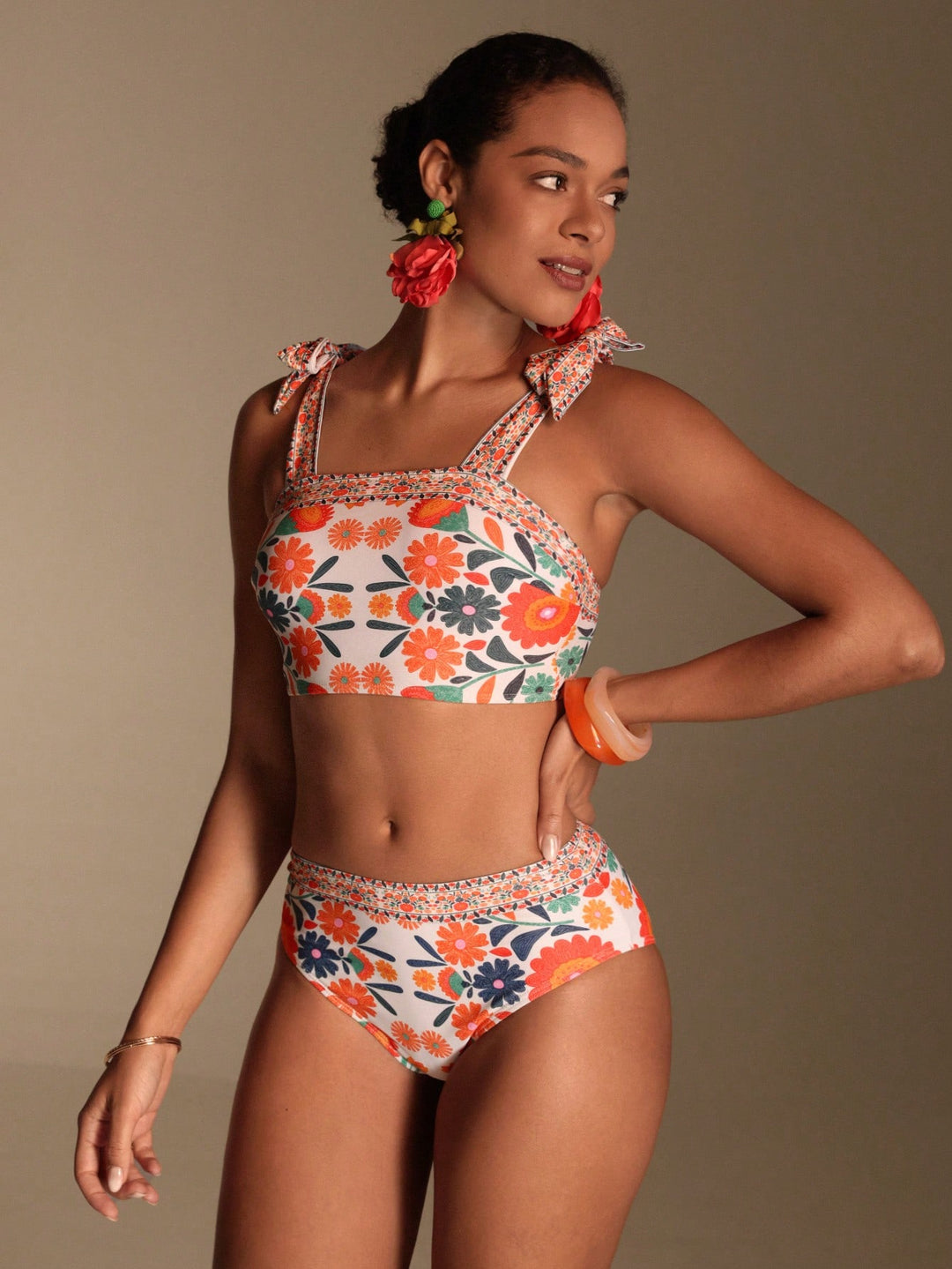 Set bikini SHEIN, mix culori