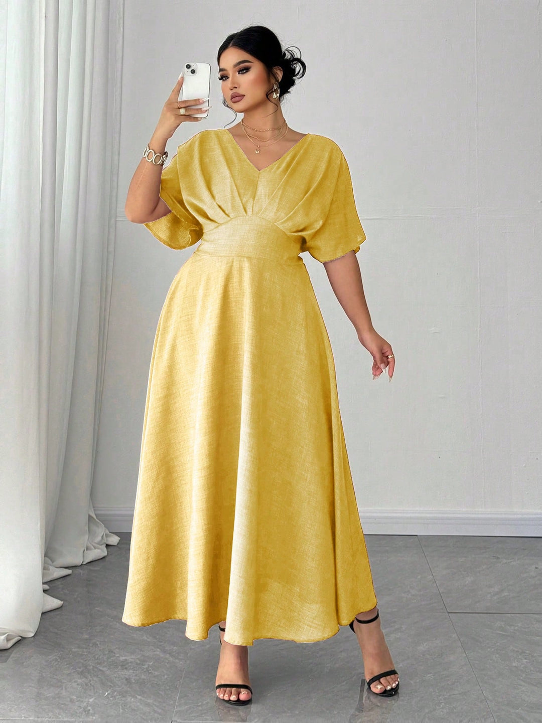 Rochie SHEIN, galben