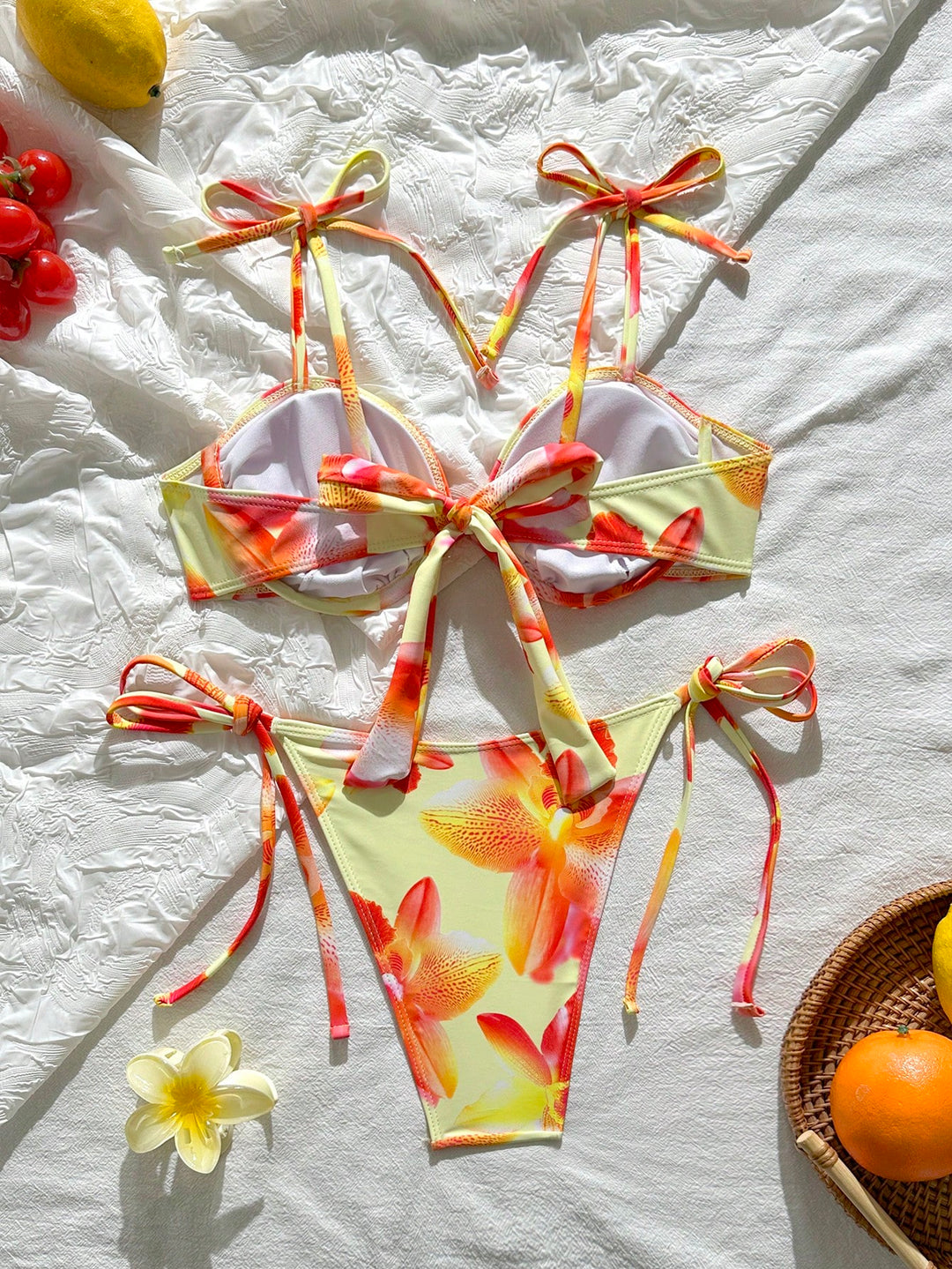 Set bikini SHEIN, mix culori