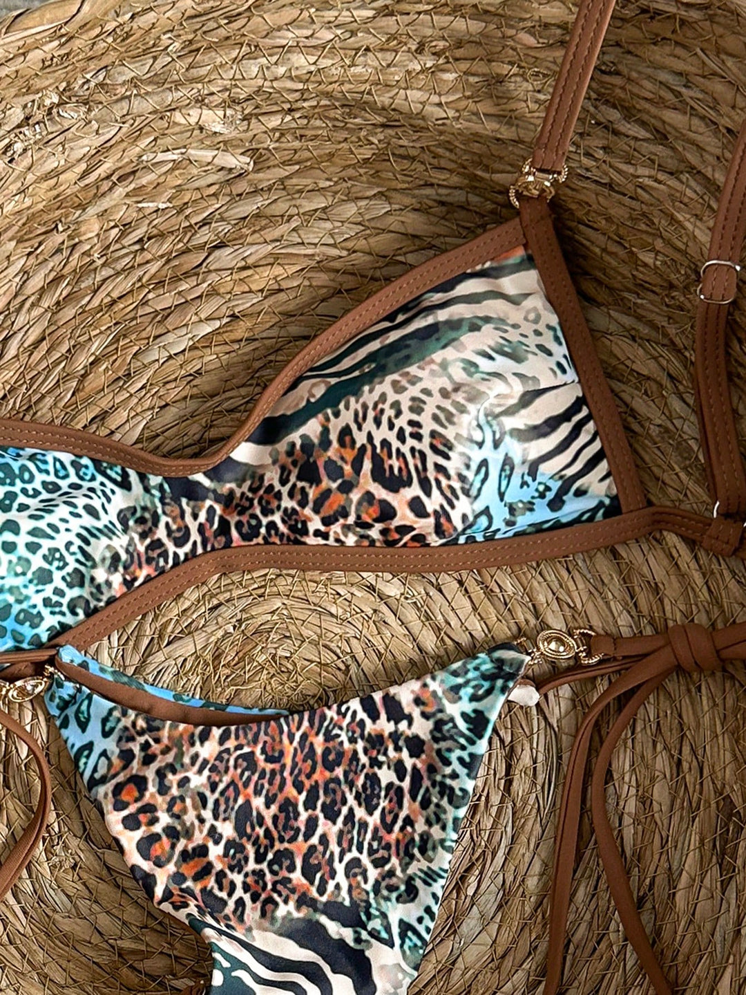 Set bikini SHEIN, mix culori