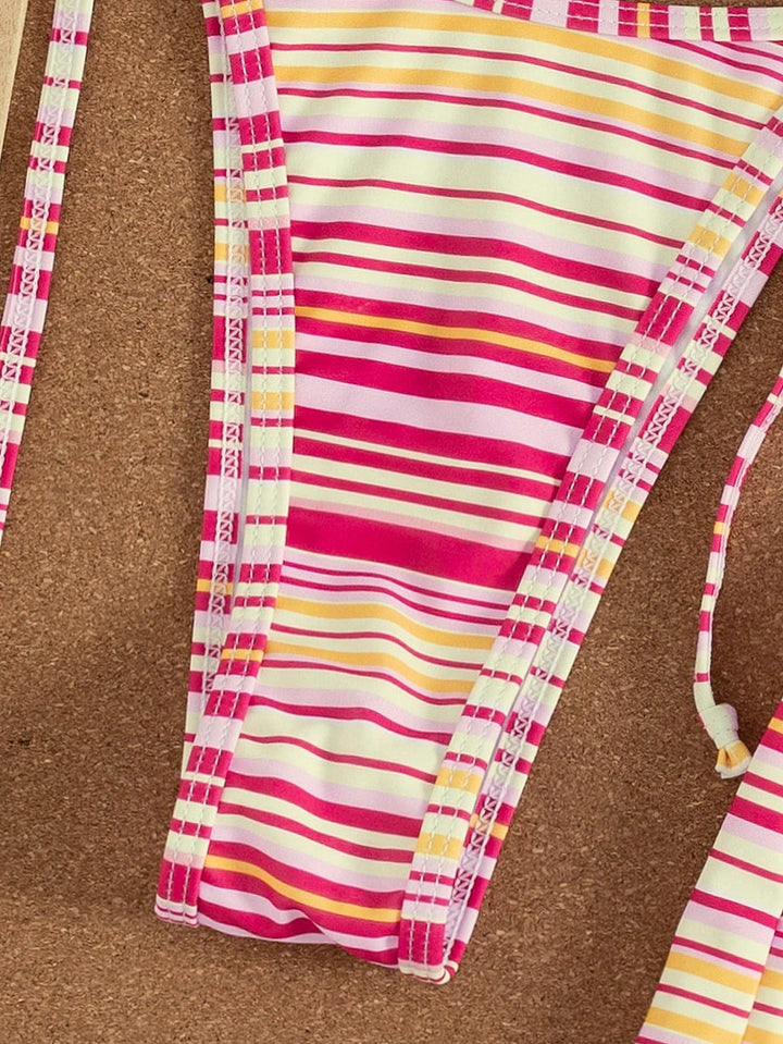Set bikini SHEIN, mix culori