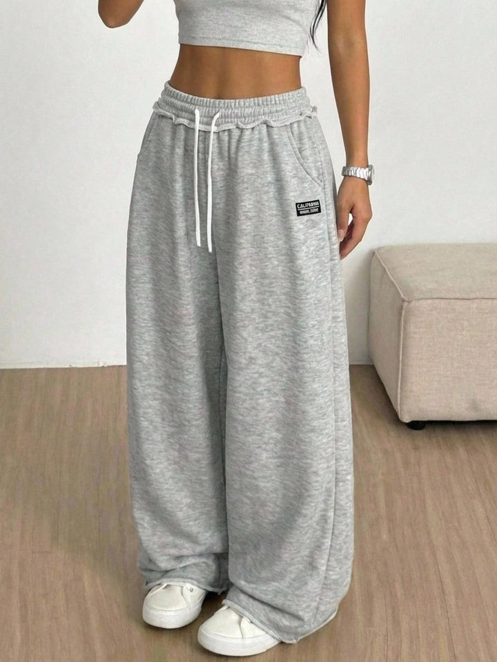 Pantaloni de trening SHEIN, gri